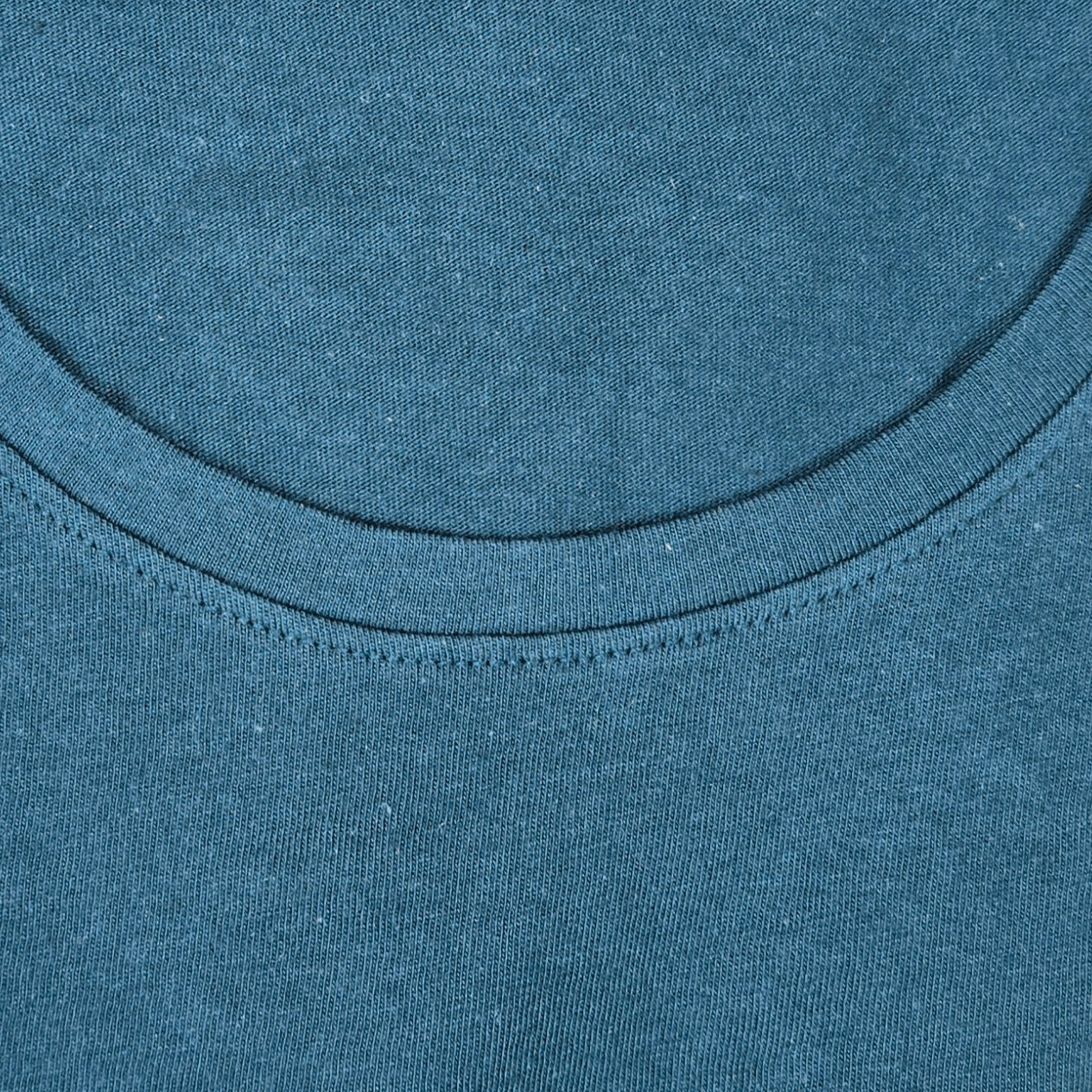 Gold 10th Anniversary Gem Scoop Neck Tshirt *LIMITED* Ladies Offroad Network